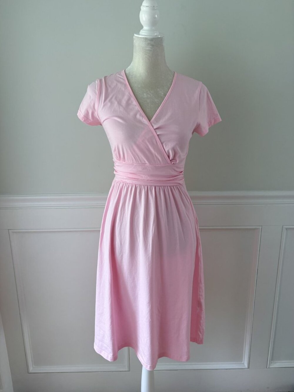 New Pink Short-Sleeve Wrap Dress With Elastic Waist Size Small